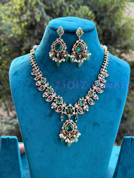 Victorian -Premium Necklace