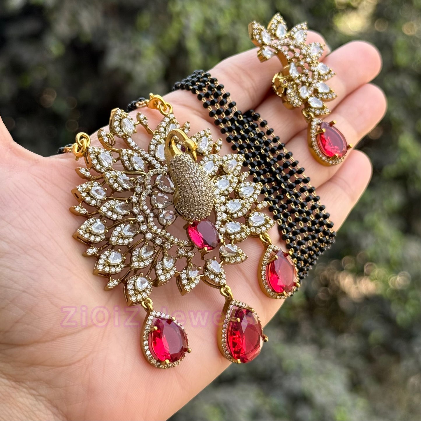 3D fan-feather peacock Mangalsutra