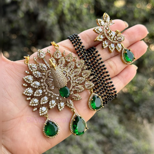 3D fan-feather peacock Mangalsutra
