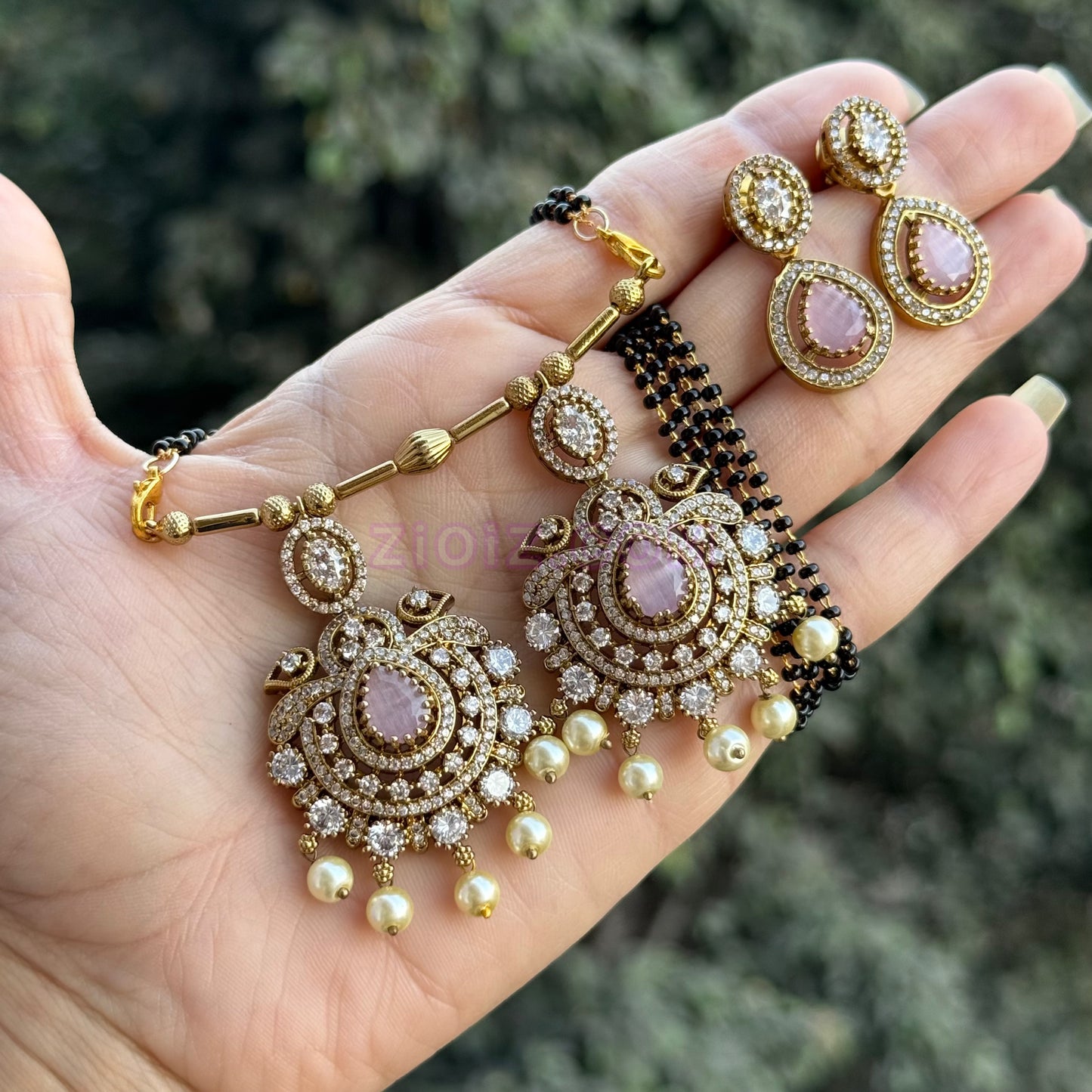 Classic Broad Wati Mangalsutra