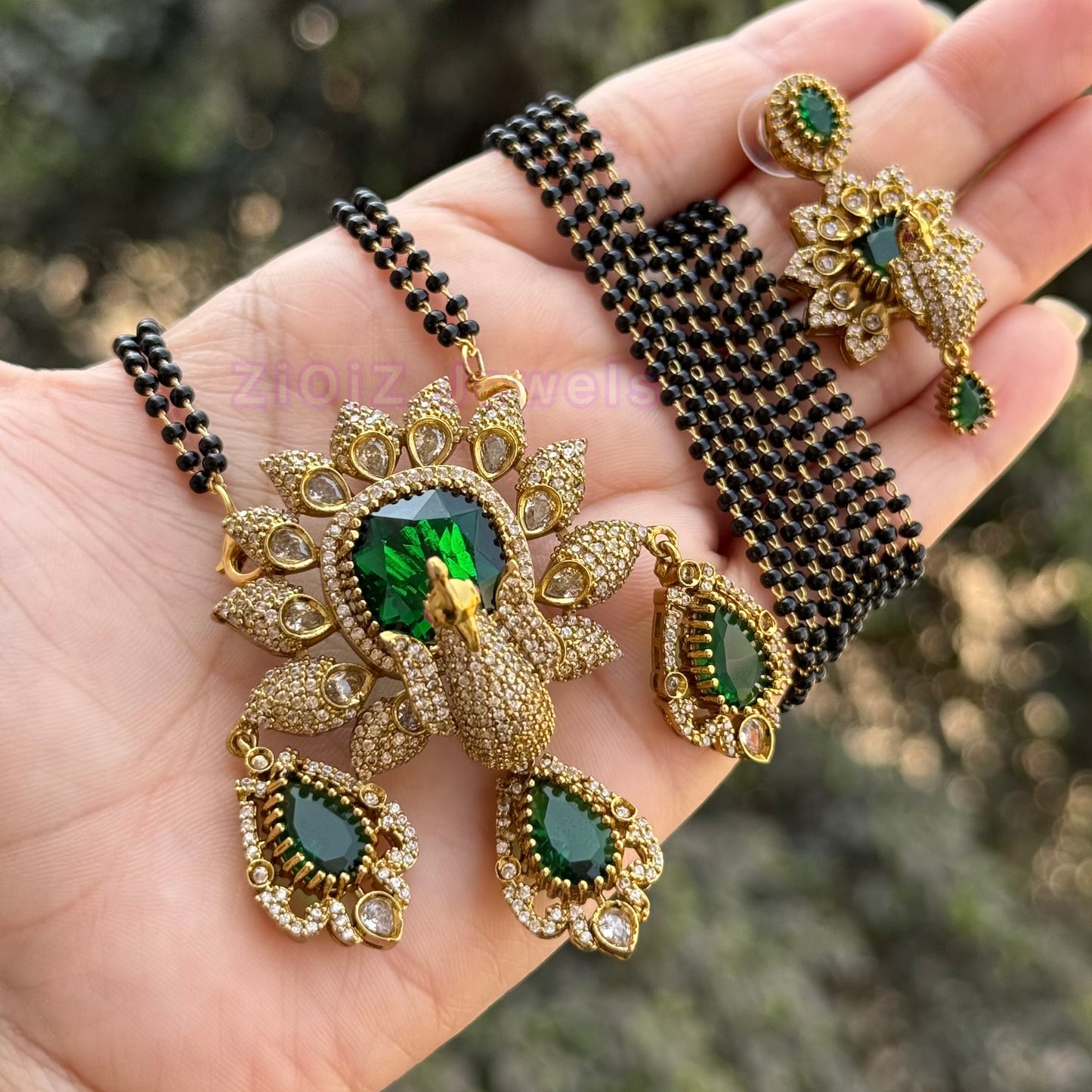 Victorian 3D Peacock MS (Small Size)