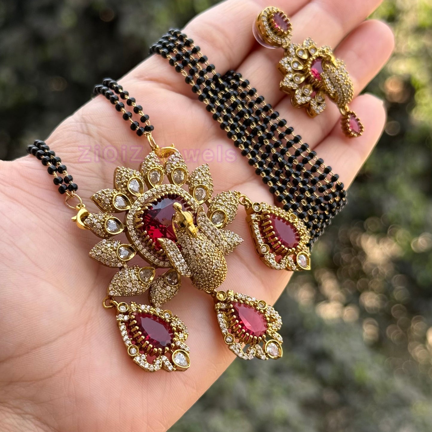 Victorian 3D Peacock MS (Small Size)