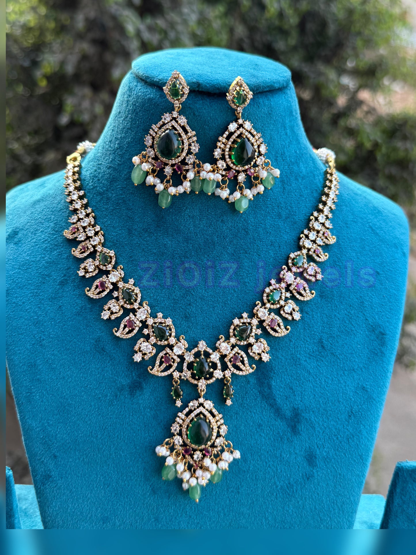 Victorian -Premium Necklace