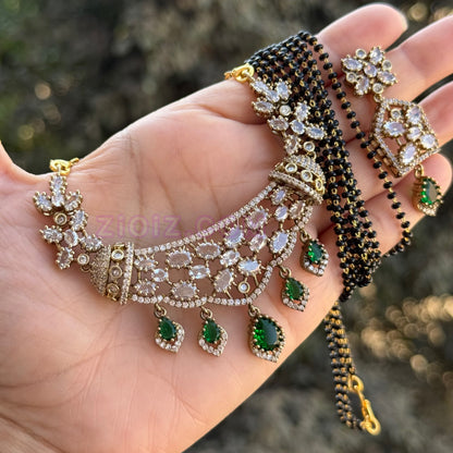 Emerald Flora Crescent Mangalsutra