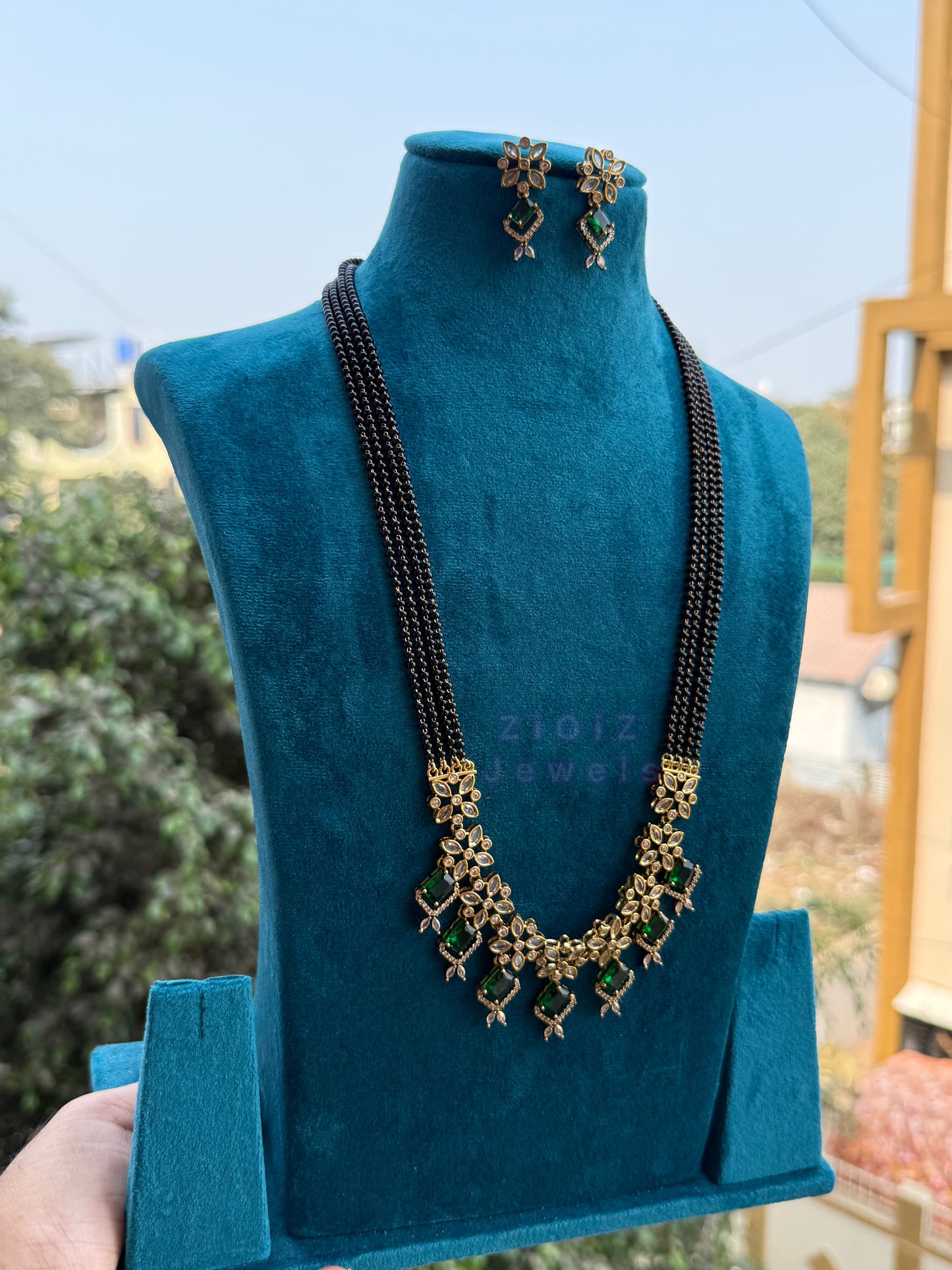 Rectangle Stone 4-line Mangalsutra